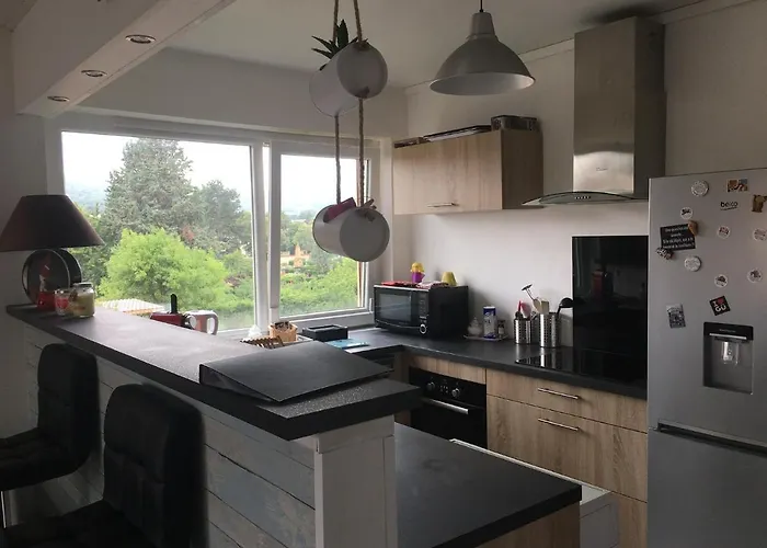 Apartament 2 Pieces - Quartier Calme - Parking Gratuit Metz